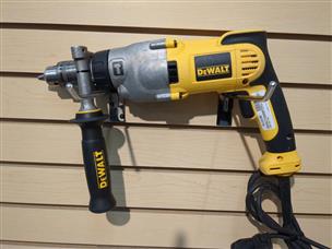 Dewalt dwd520k hammer drill hot sale